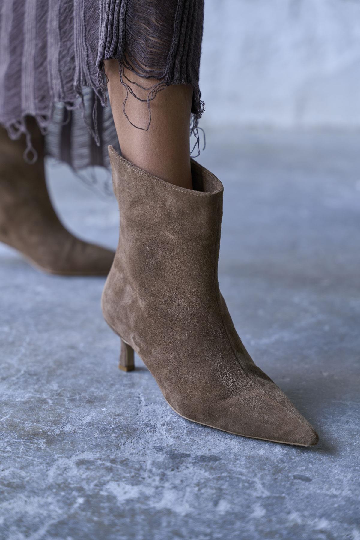 GAİL KUM SÜET TOPUKLU BOT