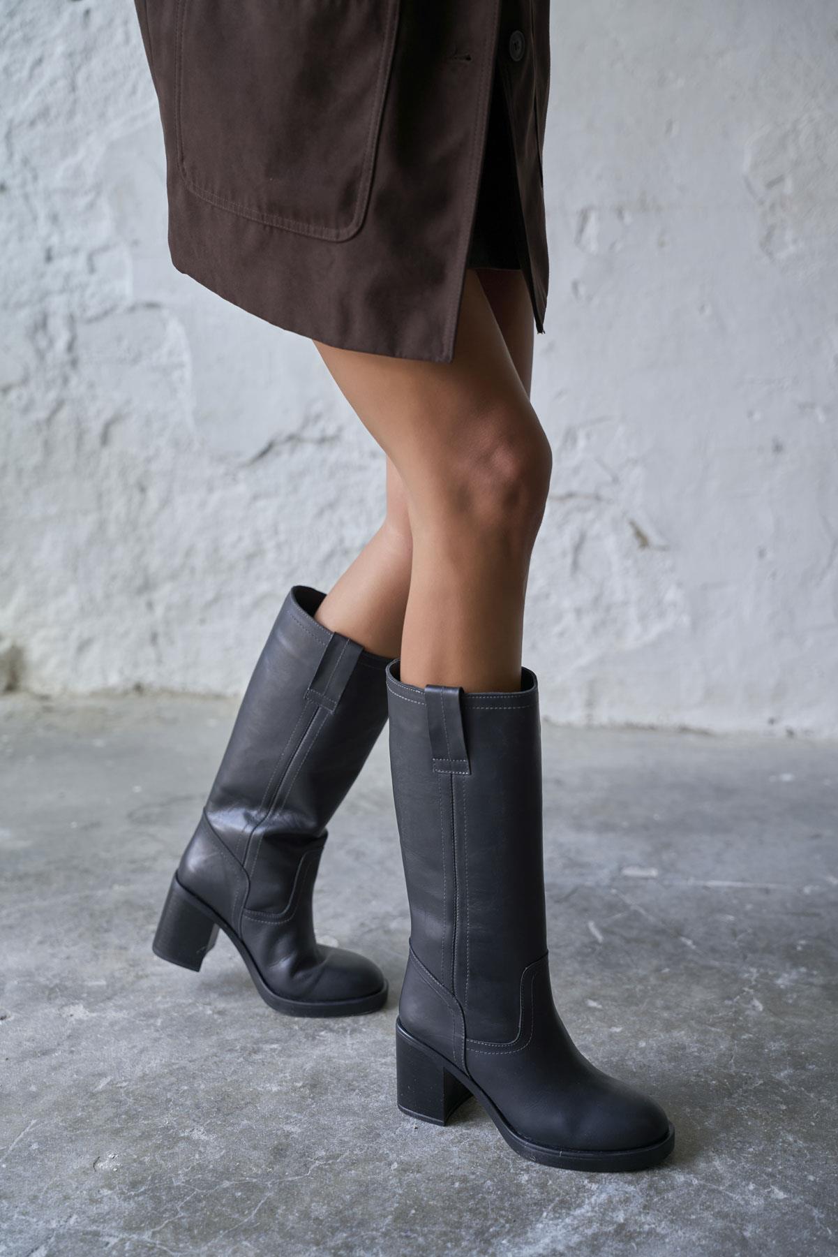 GALLEN SİYAH DERİ ÇİZME