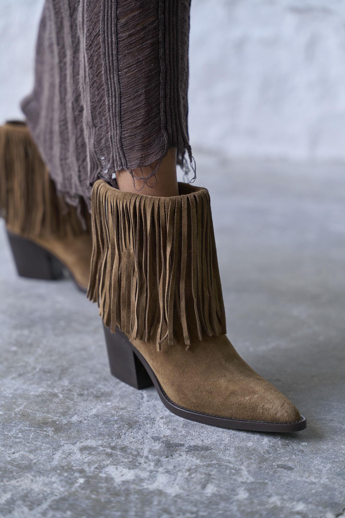 GROSS KUM SÜET KOVBOY BOT