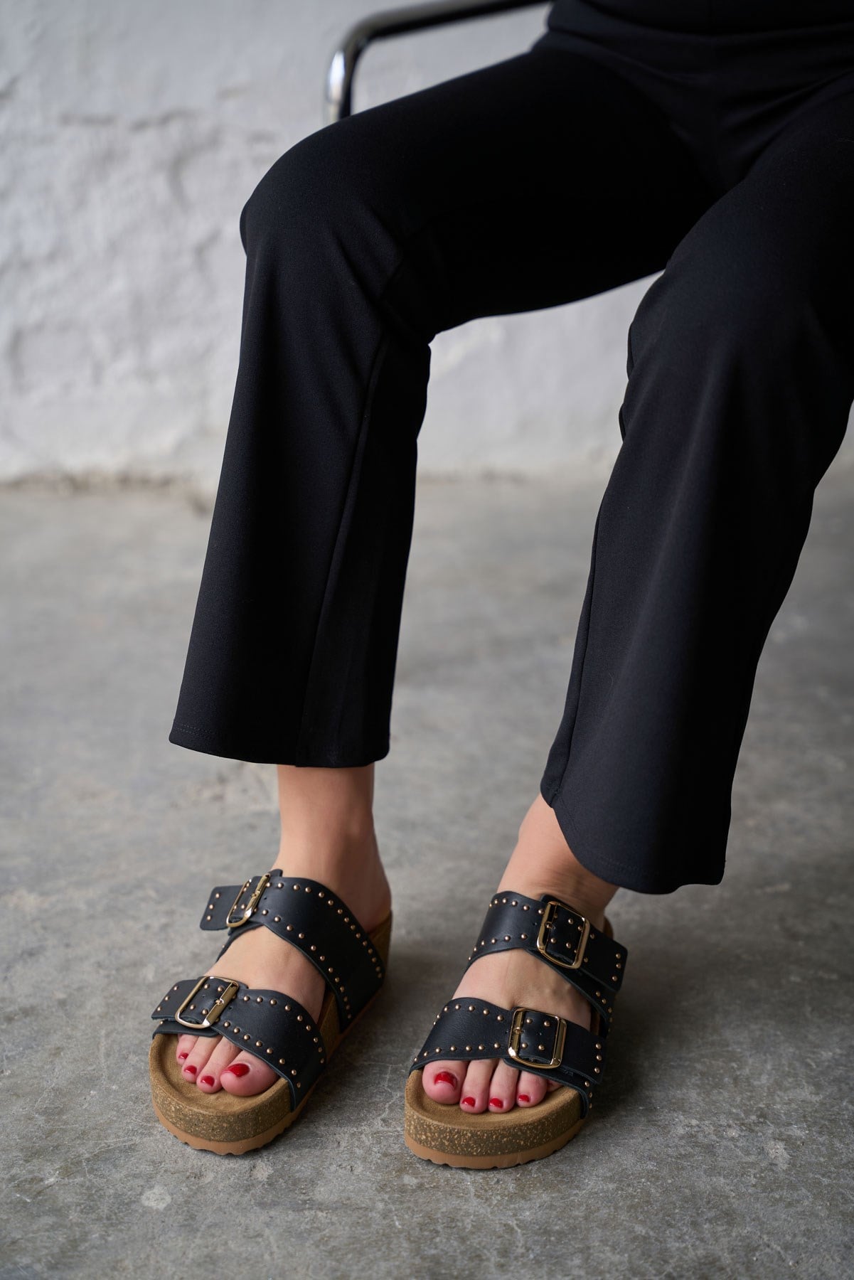 HOLO SİYAH DERİ TERLİK