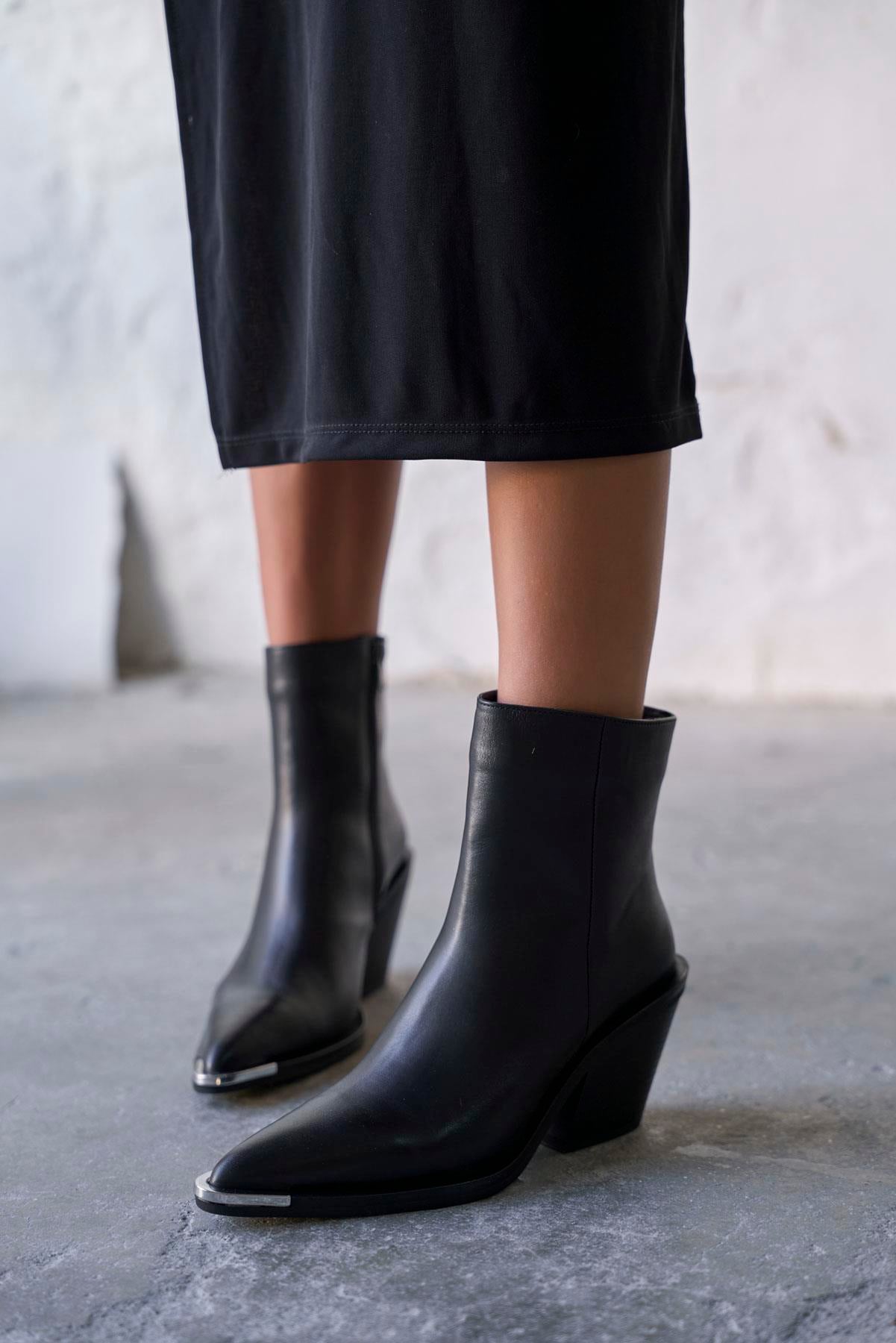 LAST SİYAH DERİ KOVBOY BOT