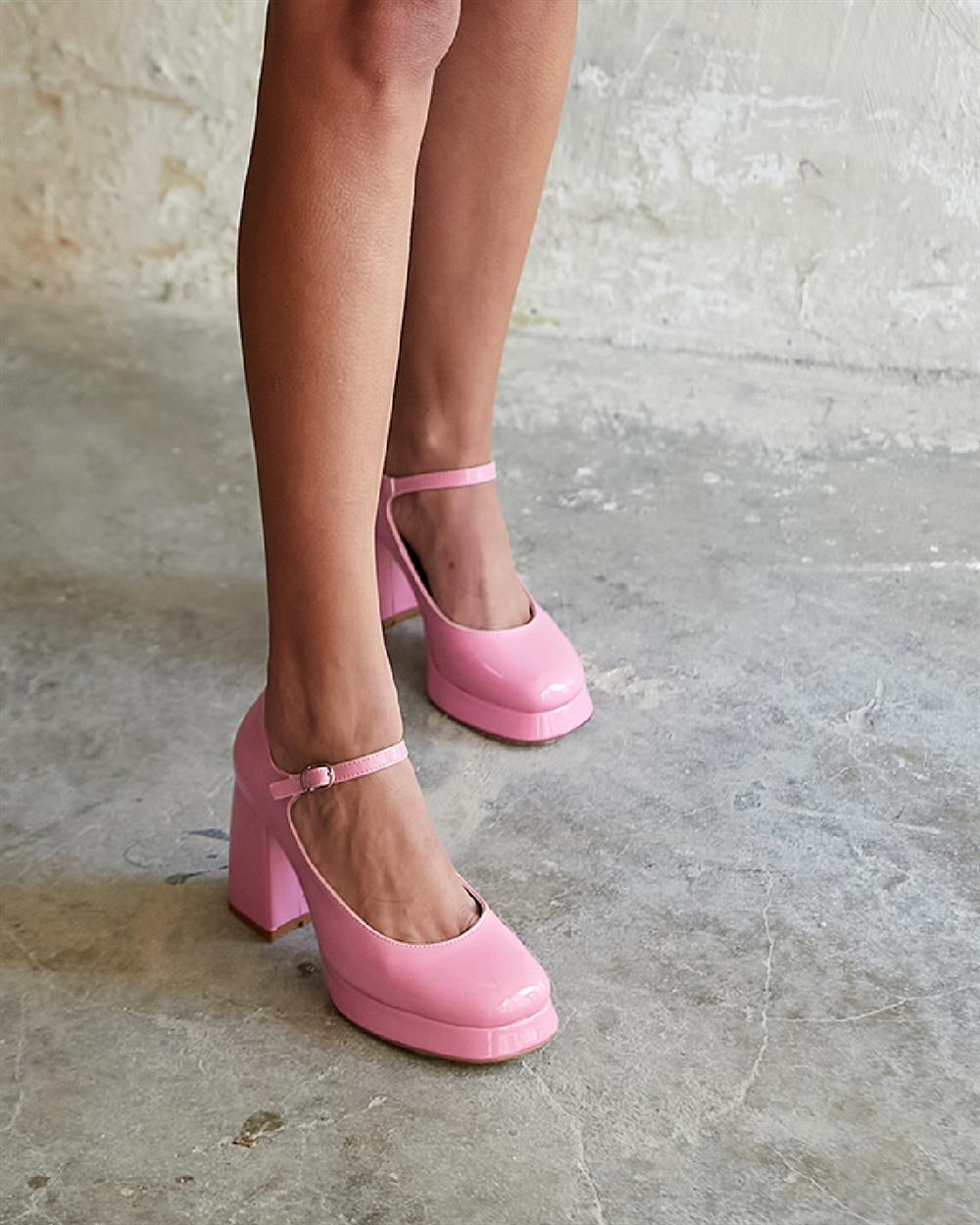 MİNOR PEMBE RUGAN PLATFORM 