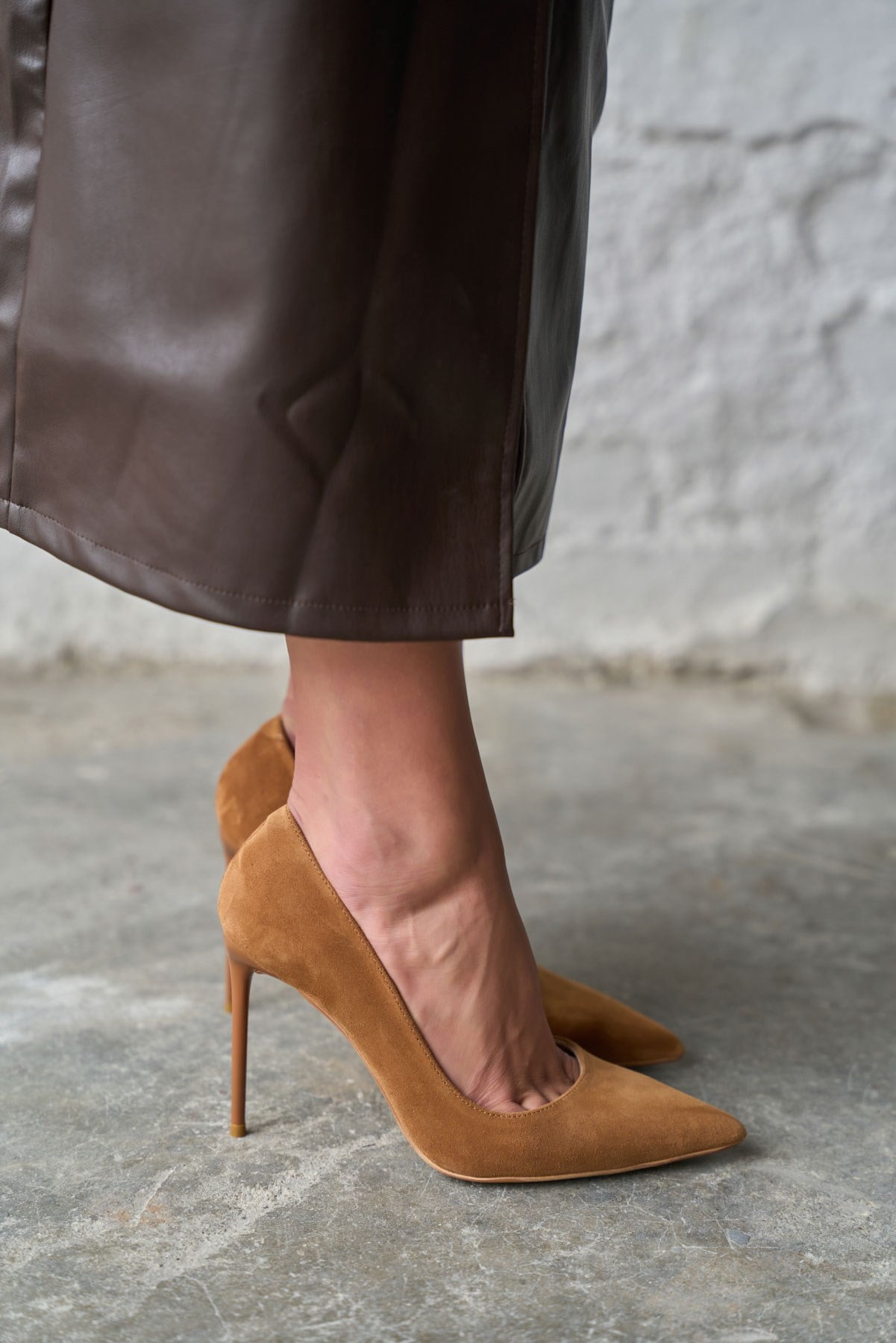 MİTTA 10 CM TABA SÜET STİLETTO