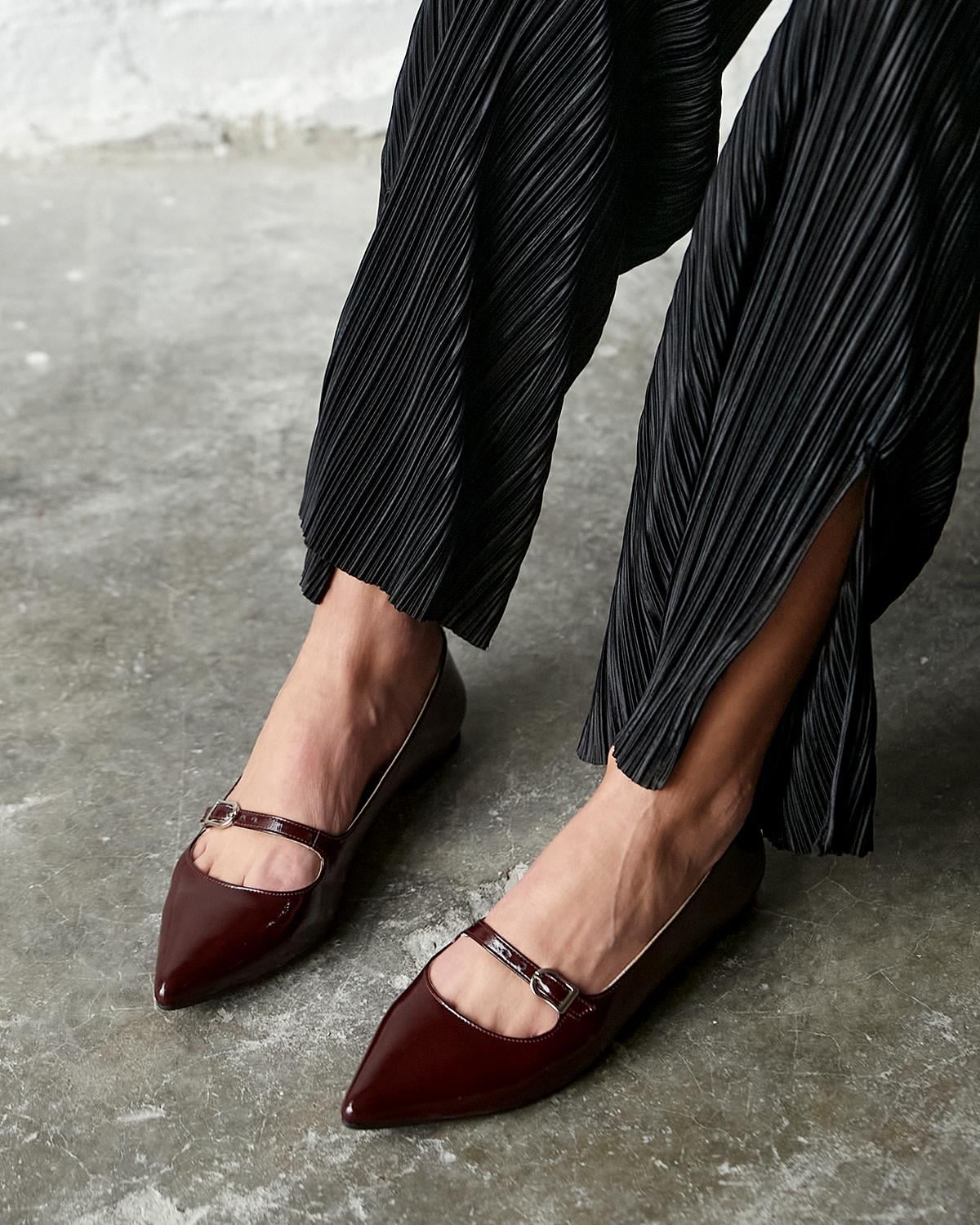 NESTA BORDO RUGAN BABET 
