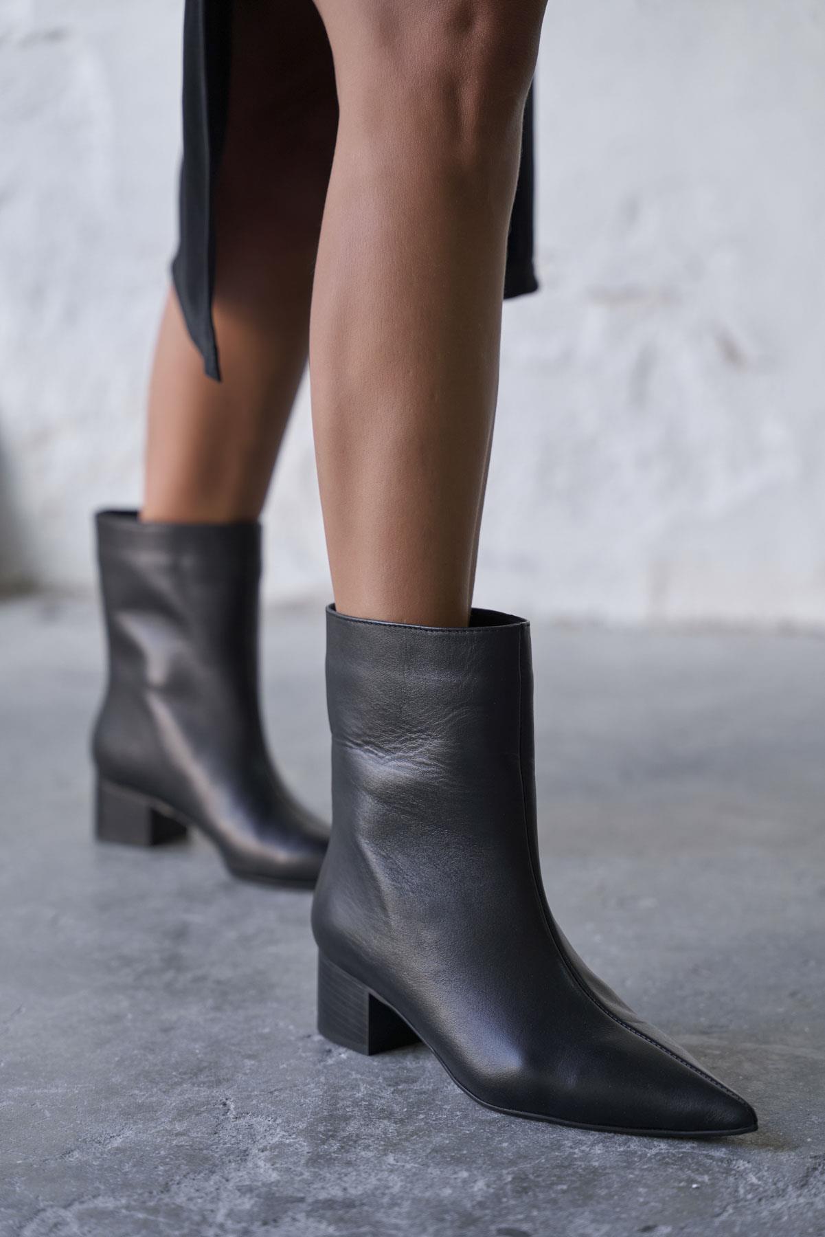 PİNOLS SİYAH DERİ KOVBOY BOT