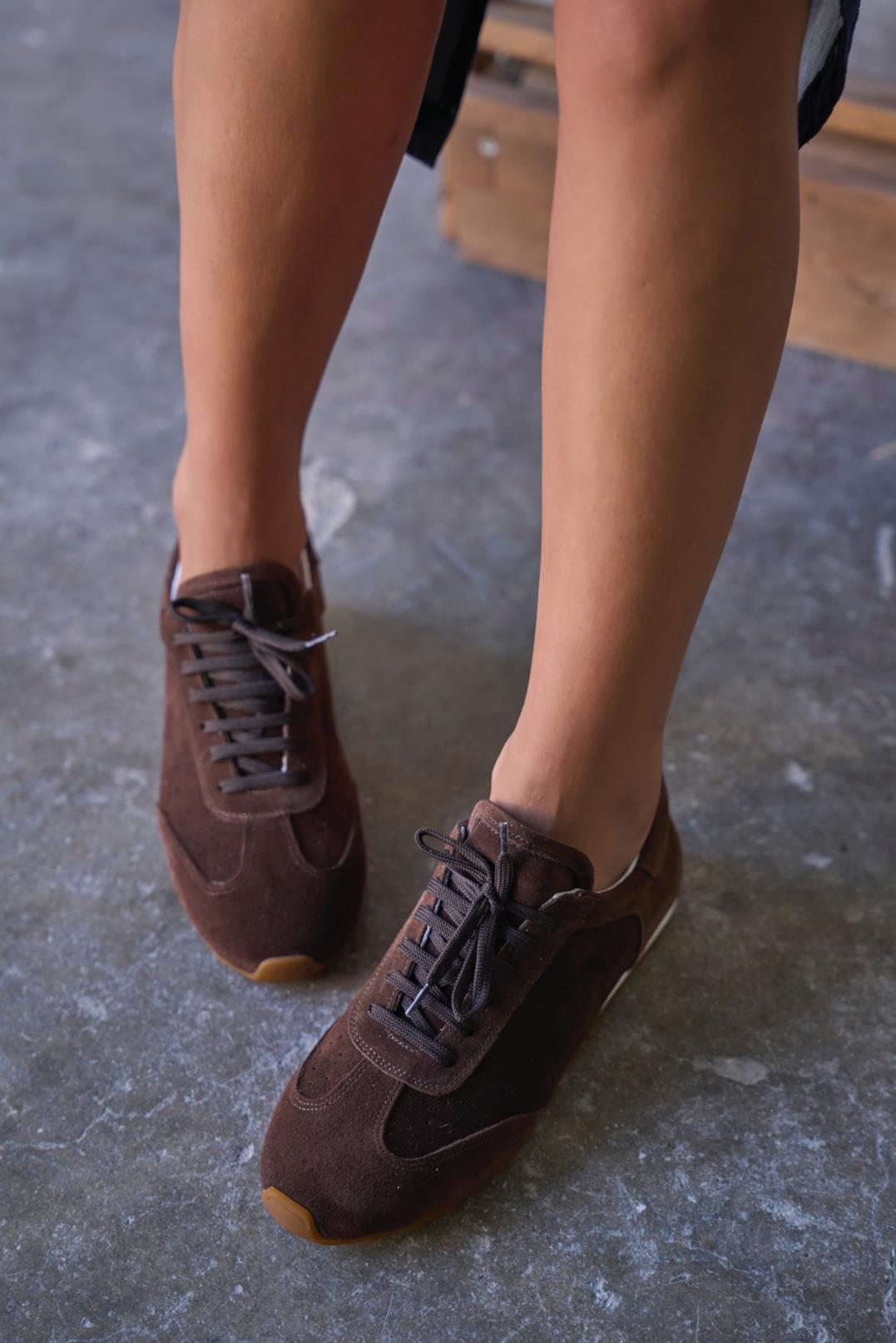 POE KAHVE SÜET SPOR AYAKKABI 