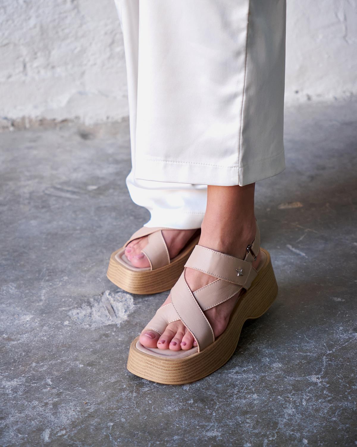 RASMUS NUDE DERİ SANDALET