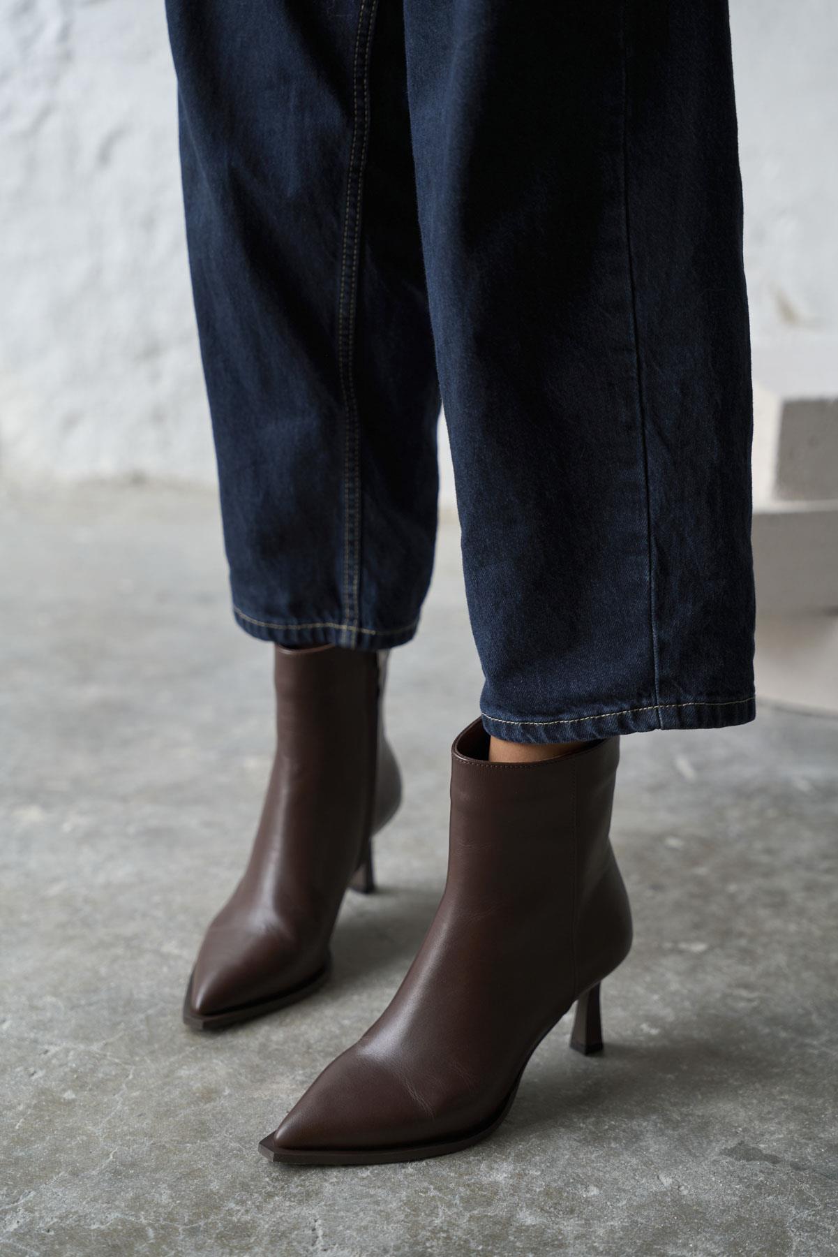 RİVERA KAHVE DERİ TOPUKLU BOT