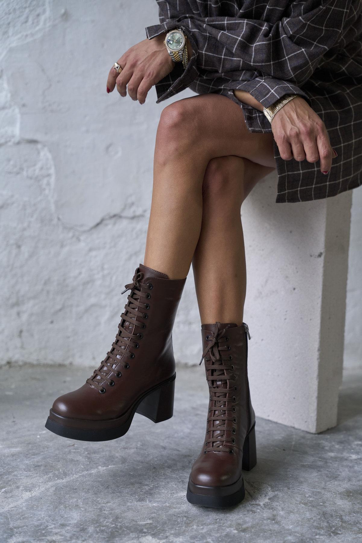 ROWE KAHVE DERİ TOPUKLU BOT