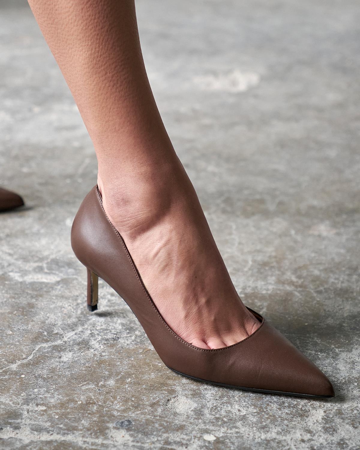 SİSTA 5 CM KAHVE DERİ STİLETTO