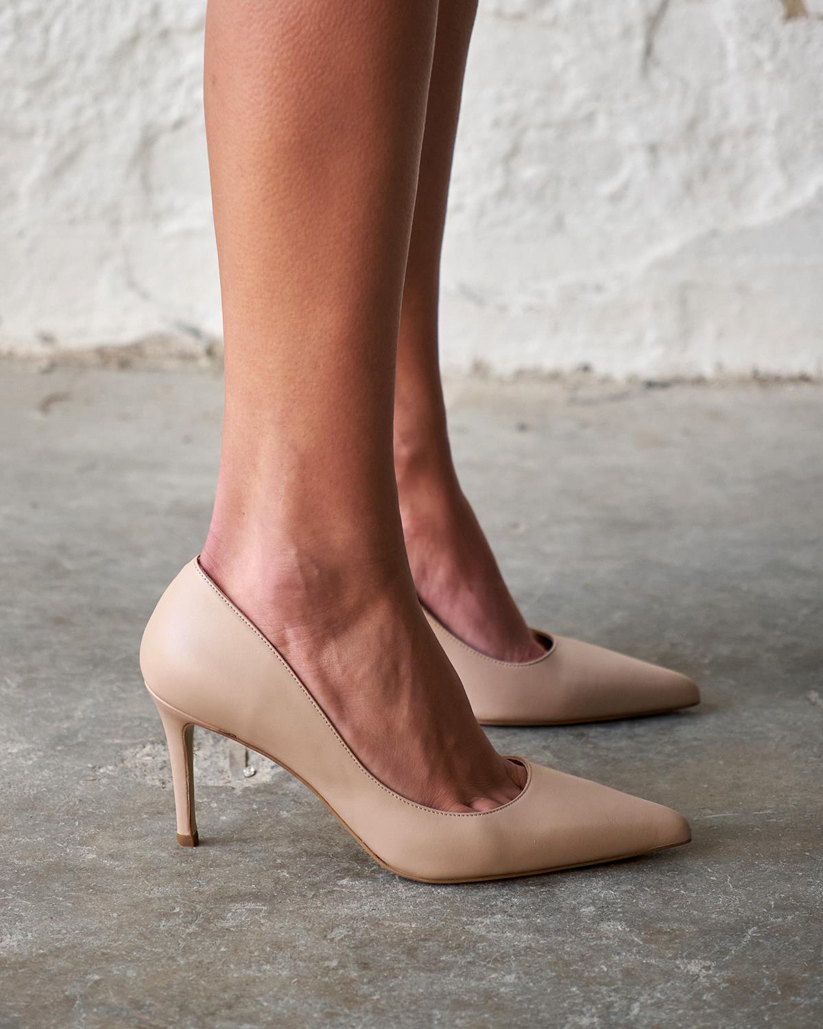 SİSTA 8 CM NUDE DERİ STİLETTO