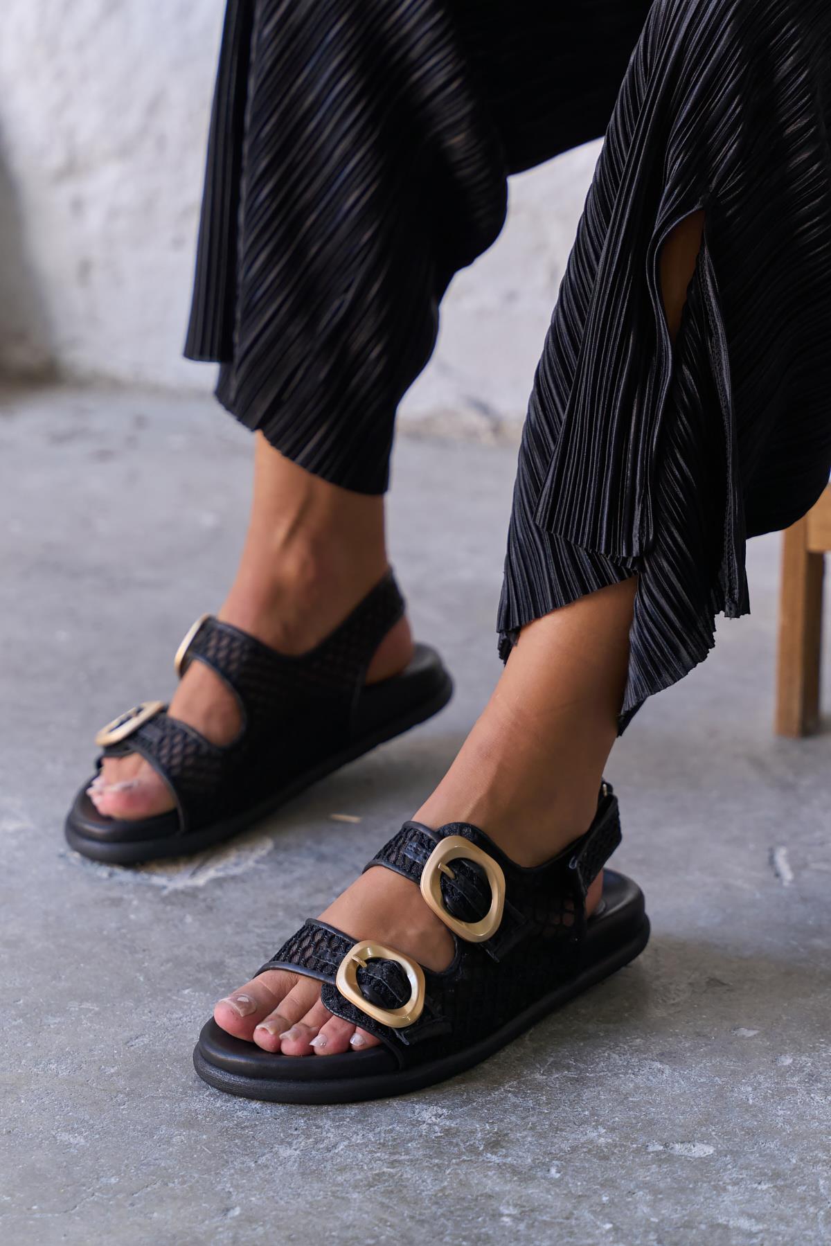 WOLDE SİYAH DANTEL SANDALET