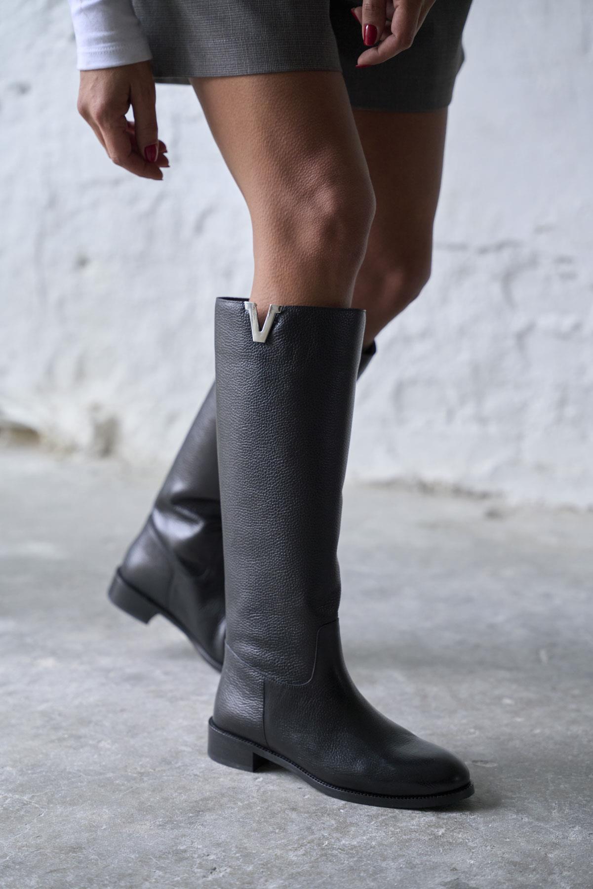 WOLKS SİYAH DERİ ÇİZME