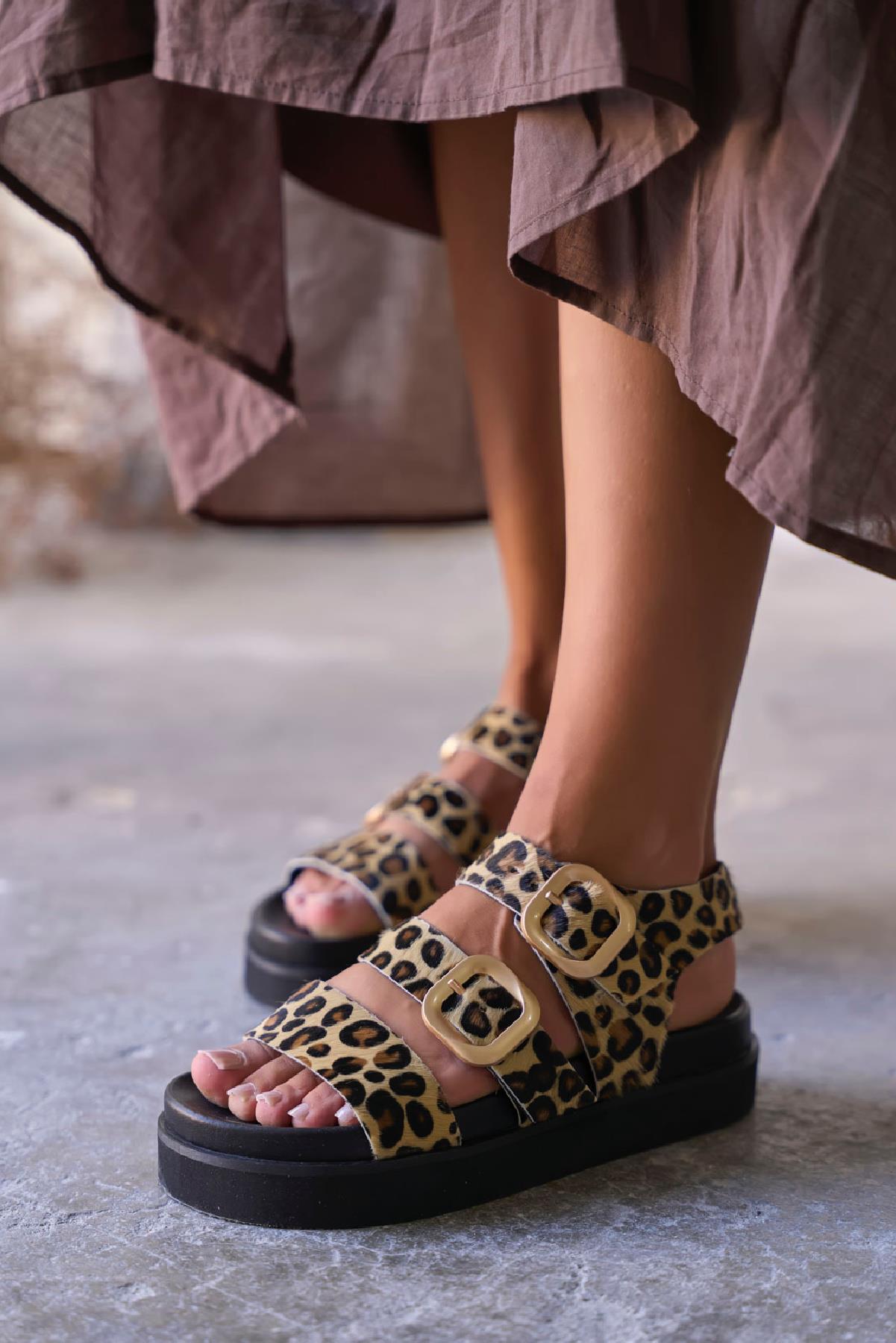 ZLATY LEOPAR SÜET SANDALET