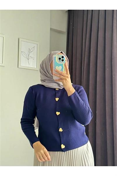 0002 Önü Metal Düğmeli Triko Hırka