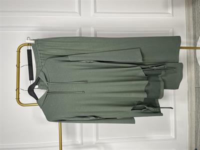 10530 Kapşonlu Yanları Bağıcıklı Takım