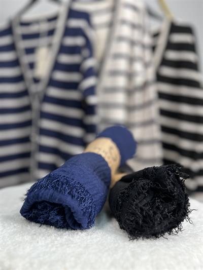 140196 Merserize Çizgili Düğmeli Uzun Hırka