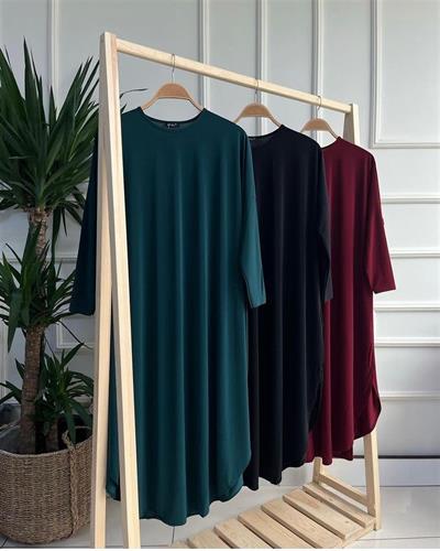 1740 Yanları Yırtmaçlı Eteği Oval Viscon Uzun Tunik