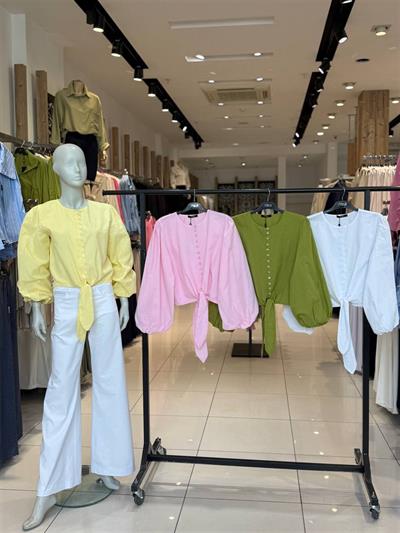 2113 Önü Ful Düğmeli Eteği Bağıcıklı Viscon Gömlek