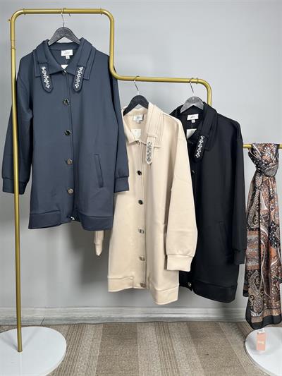 2431 Yakası Taş İşlemeli Metal Düğmeli Ceket