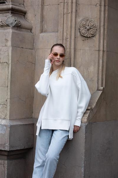 2474 Parmak Geçme Detaylı Sweatshirt