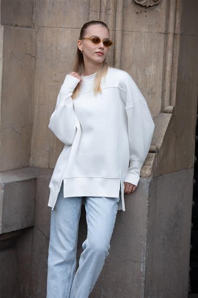 2474 Parmak Geçme Detaylı Sweatshirt