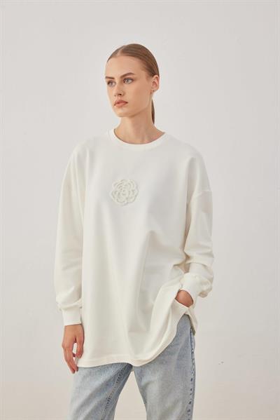 2699 Gül Aksesuarlı Sweatshırt