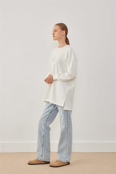 2699 Gül Aksesuarlı Sweatshırt