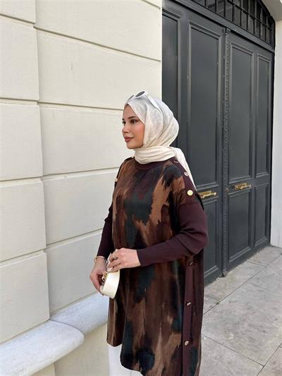 283 Yan Ve Omuzları Metal Düğmeli Kupra Panço