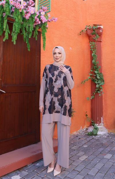 4004 Bluzu Batik Desen Pantolonlu Takım