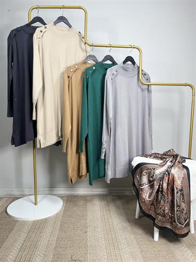 7014 Yarım Balıkçı Omuz Ve Manşeti Metal Düğmeli Triko Tunık