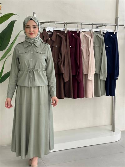 7382 Çift Cepli Çıt Çıt Düğmeli Bağıcıklı Çilek Takım