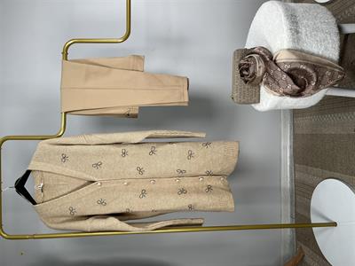 7447 Şardonlu Fiyonk İncili Ceket