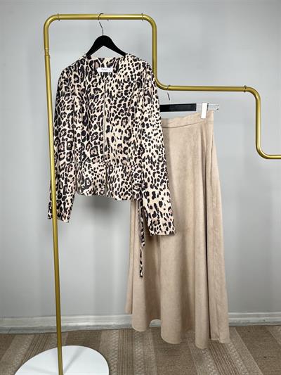 PR697 Leopar Desenli Fermuarlı Süet Takım