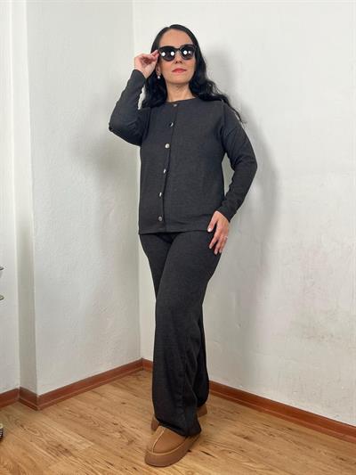 BİSİKLET YAKA SÜS ÇITÇIT DETAYLI SİYAH SELANİK TAKIM