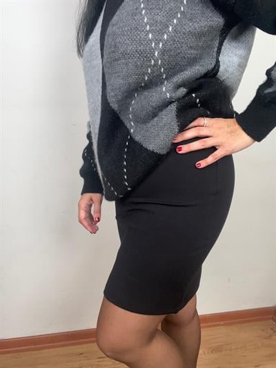 ÇELİK KUMAŞ BELİ LASTİKLİ SİYAH KALEM ETEK