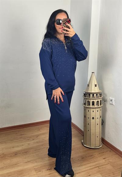 FERMUARLI YAKA OYSH KUMAŞ TAŞ DETAYLI UZUN KULLU LACİVERT İKİLİ TAKIM