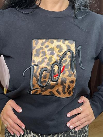 İCON NAKIŞ LEOPAR DETAYLI SİYAH SWEATSHİRT