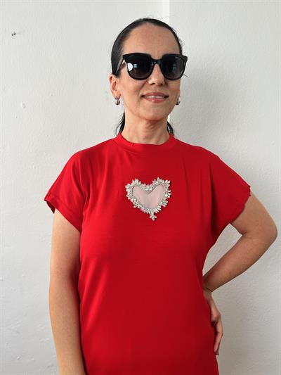 KALP DETAYLI SİMLİ ŞERİTLİ MODAL KIRMIZI TAKIM