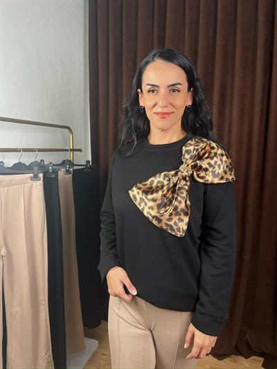 LEOPAR PAPYONLU SİYAH SWEATSHİRT