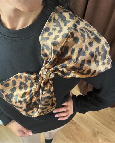LEOPAR PAPYONLU SİYAH SWEATSHİRT