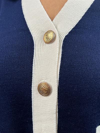 BEYAZ ŞERİTLİ GOLD DÜĞMELİ CEPLİ LACİVERT HIRKA