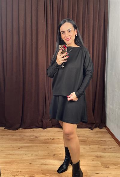 MODAL DÜŞÜK OMUZ SİYAH ETEK BLUZ TAKIM