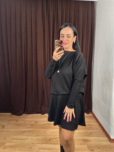 MODAL DÜŞÜK OMUZ SİYAH ETEK BLUZ TAKIM