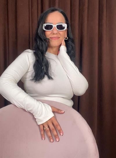 PARMAK GEÇMELİ BEYAZ BODY