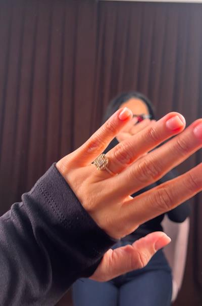 PARMAK GEÇMELİ SİYAH BODY