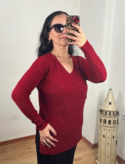 SİMLİ V YAKA KIRMIZI TRİKO BLUZ