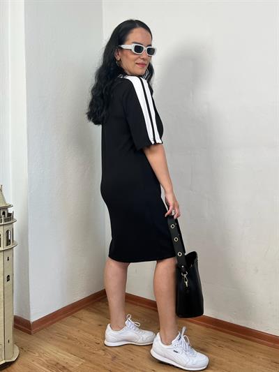 YAN BEYAZ ŞERİTLİ MODAL KUMAŞ SİYAH ELBİSE