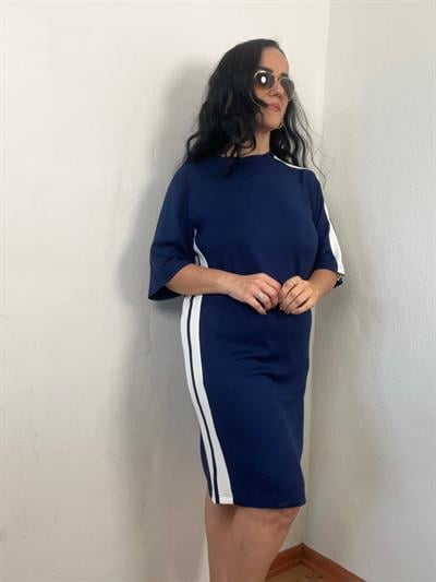 YAN BEYAZ ŞERİTLİ MODAL KUMAŞ LACİVERT ELBİSE