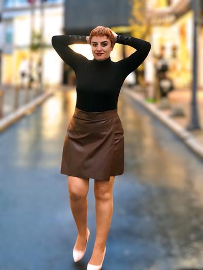Deri mini şortlu etek